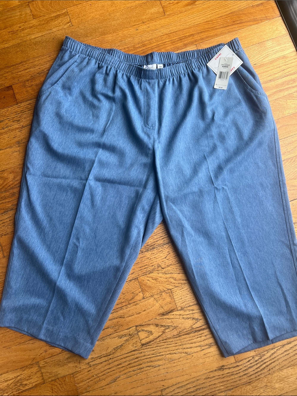 Kim Rogers Blue Elastic Waist Capri Pants